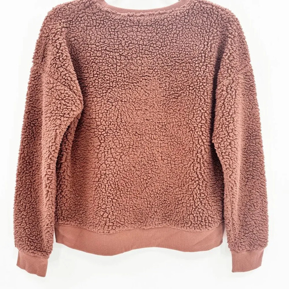 A New Day Fuzzy Teddy Sweater Womens Size M Brown Sherpa Crew Neck Pullover - Picture 2 of 6